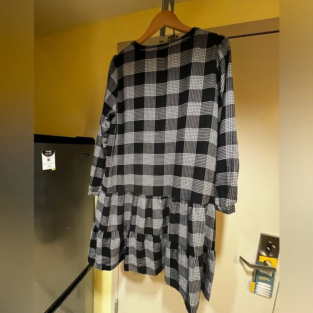 LOFT Plus Plaid Puff Sleeve Swing Dress 16W Black Plaid
